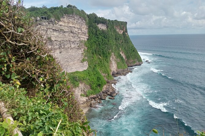 Half Day Uluwatu Temple And Kecak Dance Private Guided Tour - Price and logistics: is $30 good value?