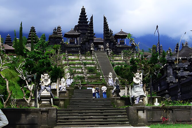 Private Full-Day Temple Tour: Bali Archaeology Tours - The “on the way” storytelling: villages, workshops, and landscape moments
