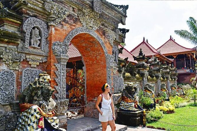 Private Tour: Waterfall, Kintamani Volcano, Ubud Tour with Lunch - Tirta Empul: Sacred Springs and Why People Take This Seriously